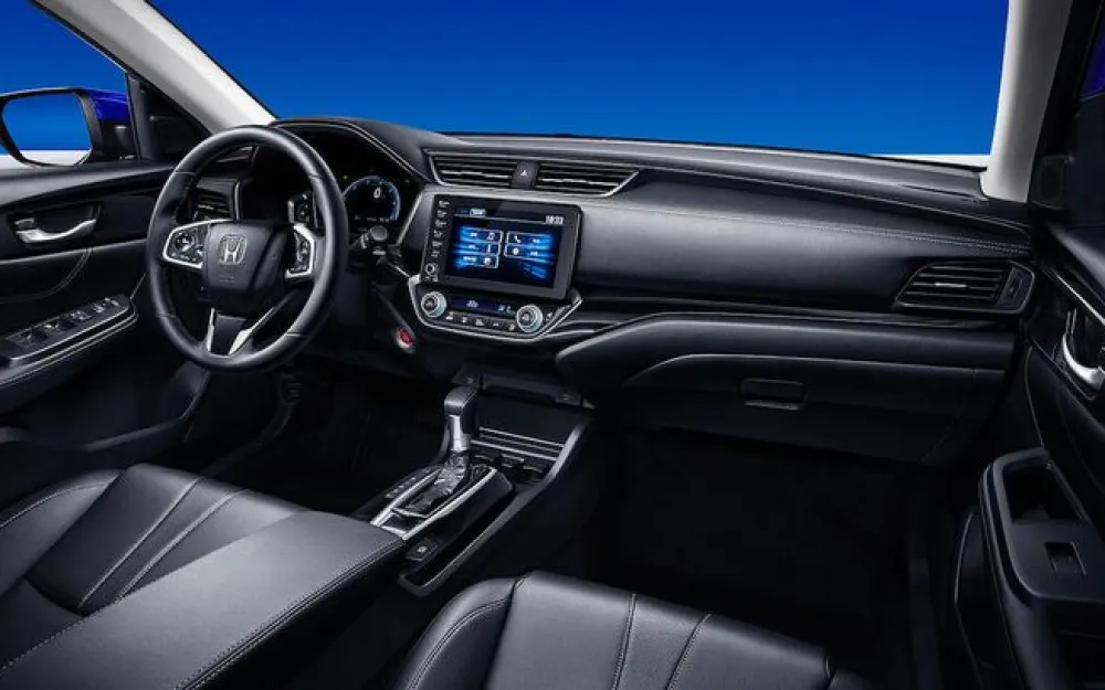 Интерьер Honda Crider