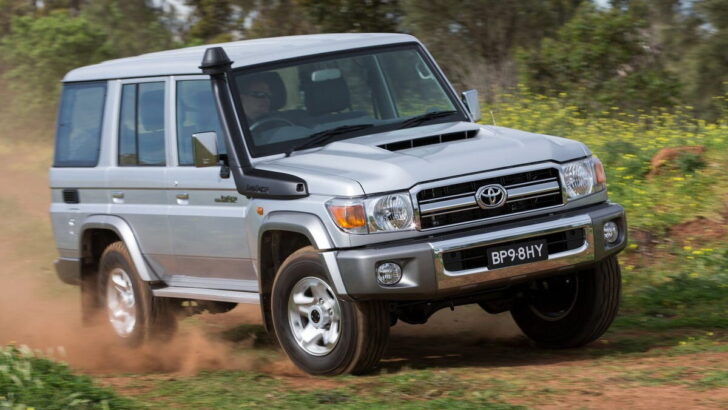 Toyota Land Cruiser 70