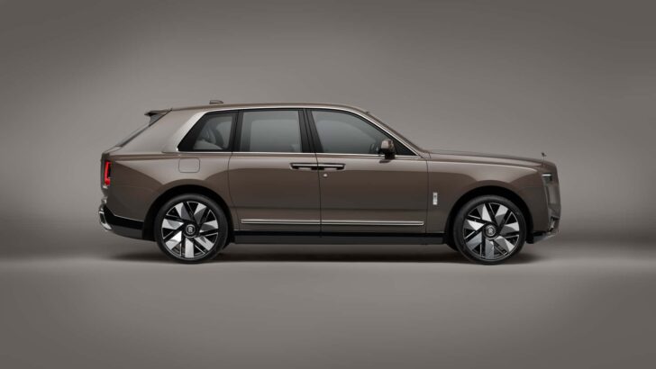 Rolls-Royce Cullinan 2025 года