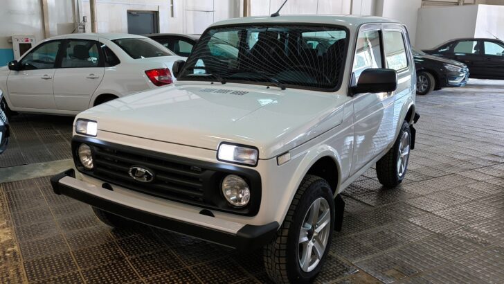 LADA Niva Legend