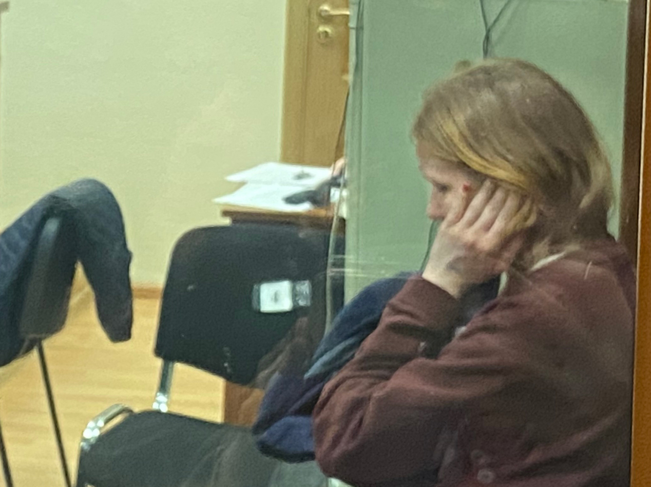 Эмоции арестованной террористки Дарьи Треповой: кадры из зала суда