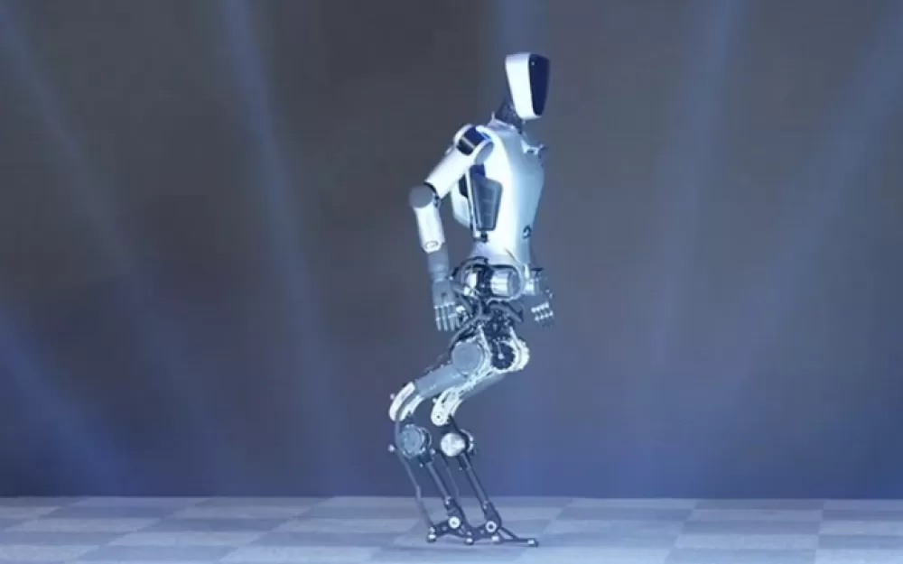 Expedition A1 — многофункциональный человекоподобный робот . Рис. 1