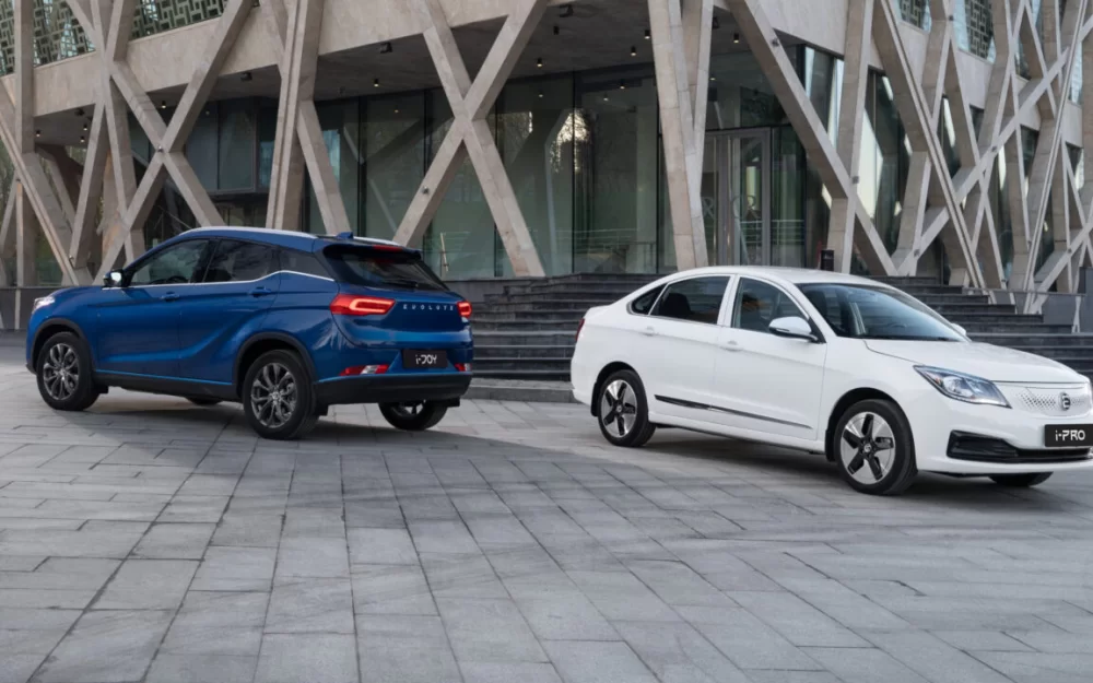 Названы самые дешевые электромобили в России осенью. Список из 5 моделей