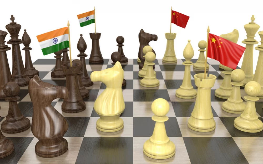 Обзор IT-Weekly: Индия откусывает куски рынка электроники у Китая, ВТБ переводит сотрудников на отечественную ОС