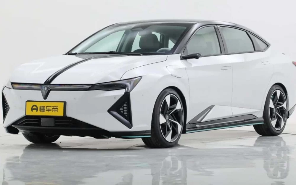 Показан новый седан от Honda с камерами вместо зеркал. Что о нем известно