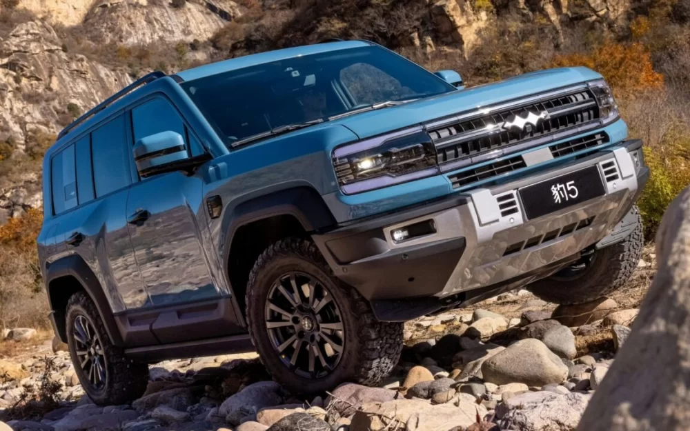 Новый китайский внедорожник установил рекорд Гиннесса. В чем он заключается