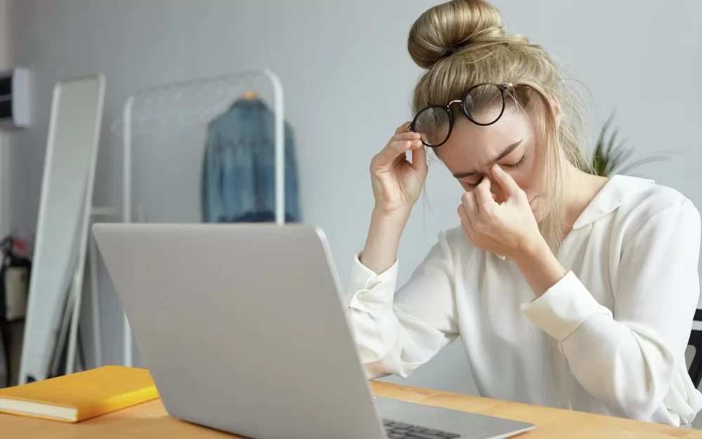 Врач рассказал, о каких проблемах сигнализирует быстрая утомляемость