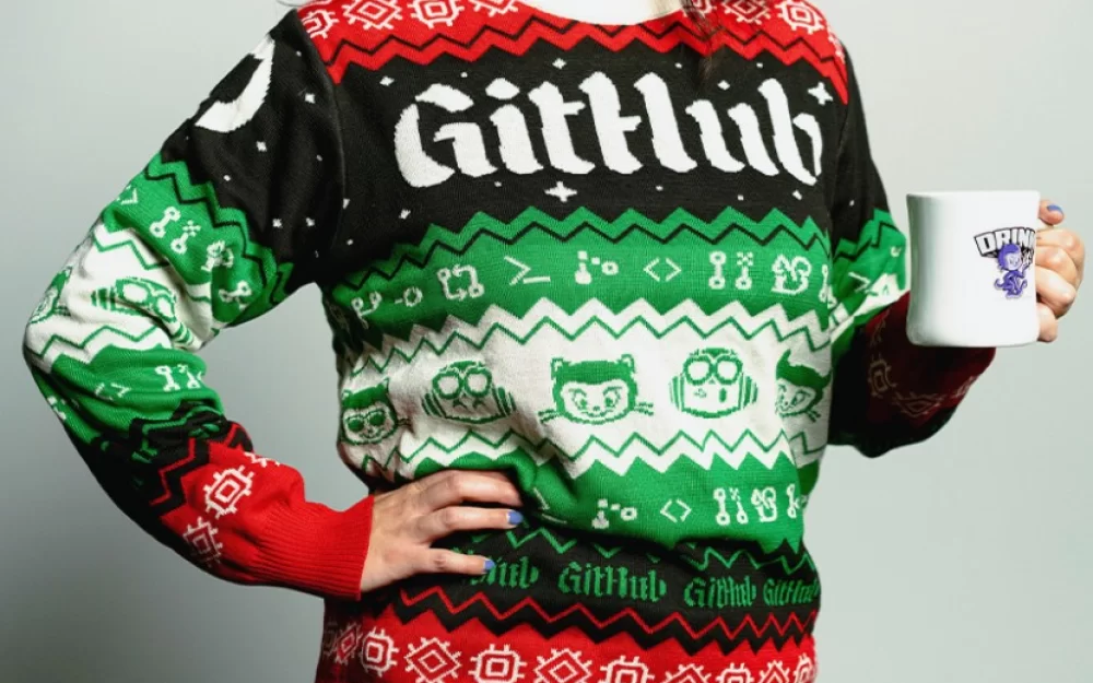 GitHub выпустил «уродливый» рождественский свитер v.2024