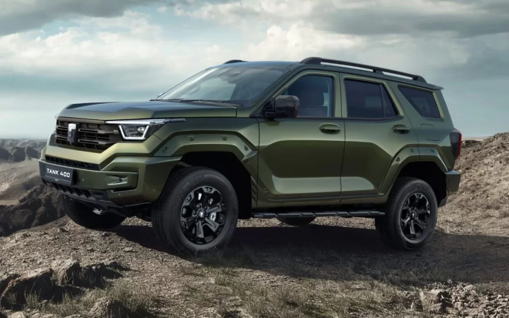 Рамный внедорожник Tank 400 получил дизельную версию. Сколько она стоит
