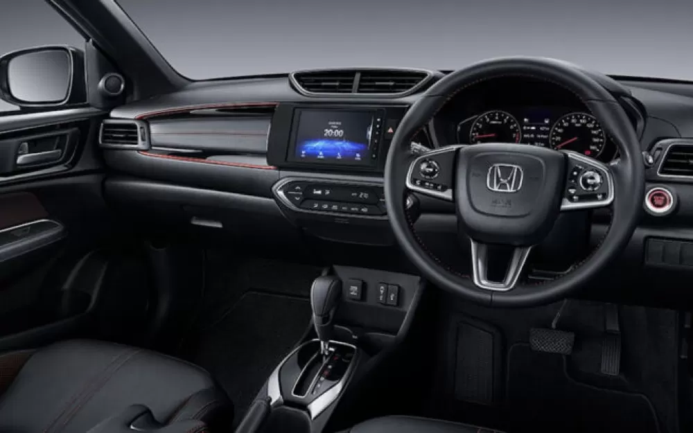 Интерьер Honda WR-V