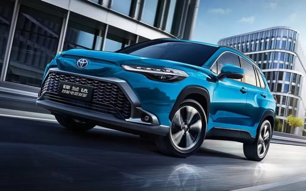 В России появился новый кроссовер Toyota с надежным двигателем, который стоит дешевле «китайцев»