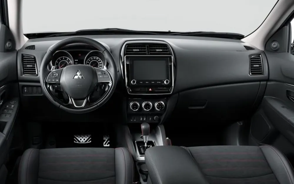 Интерьер Mitsubishi ASX