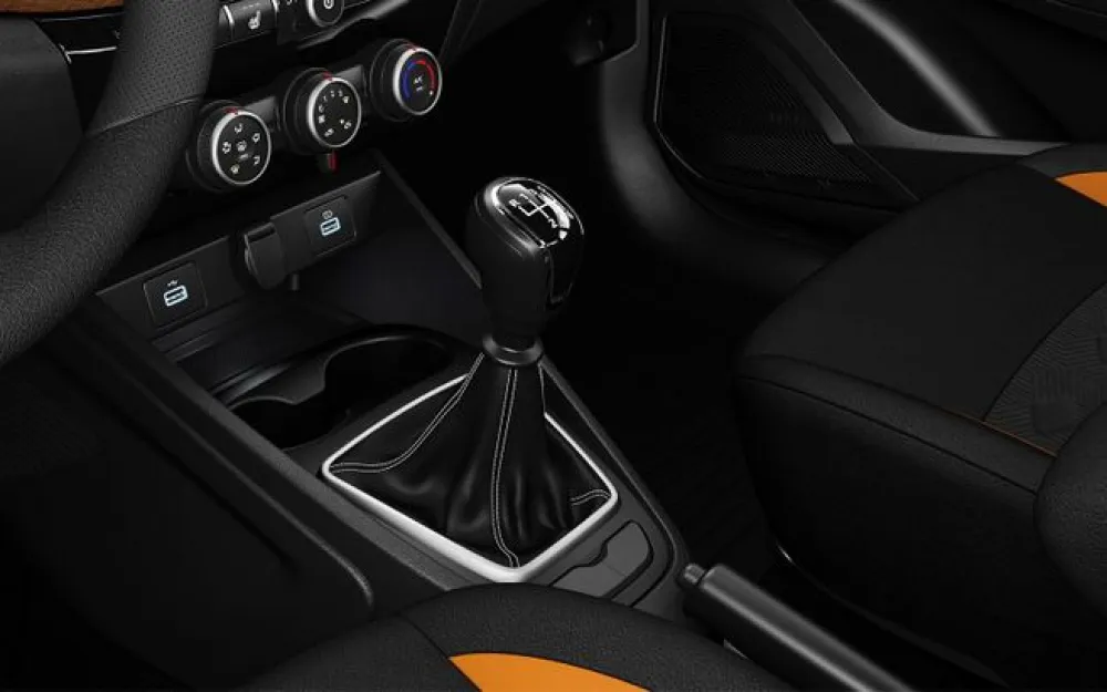 LADA Vesta c 6МКП