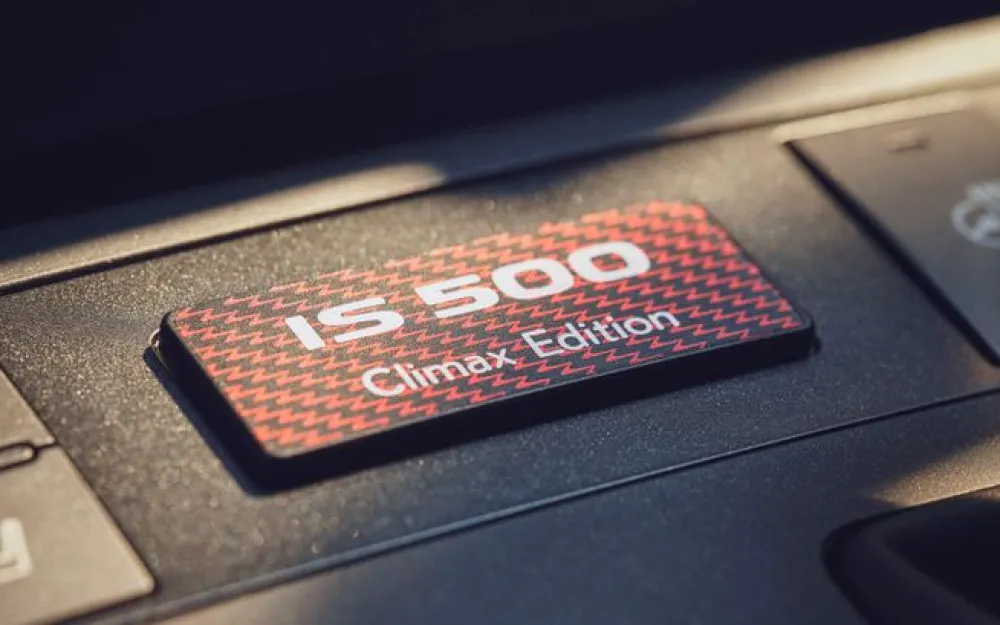 Lexus IS500 Climax Edition