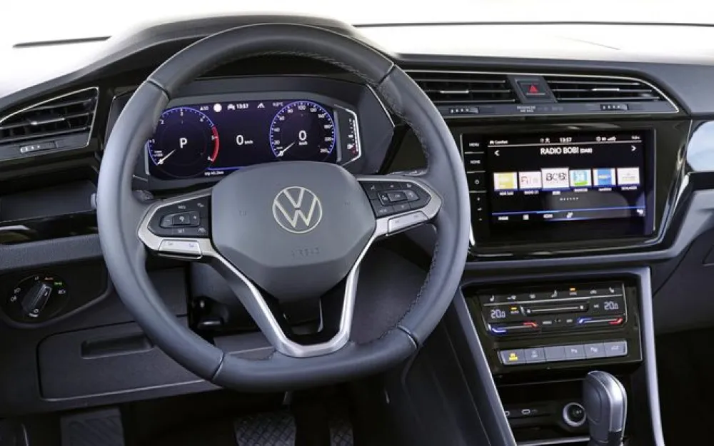 Интерьер Volkswagen Touran