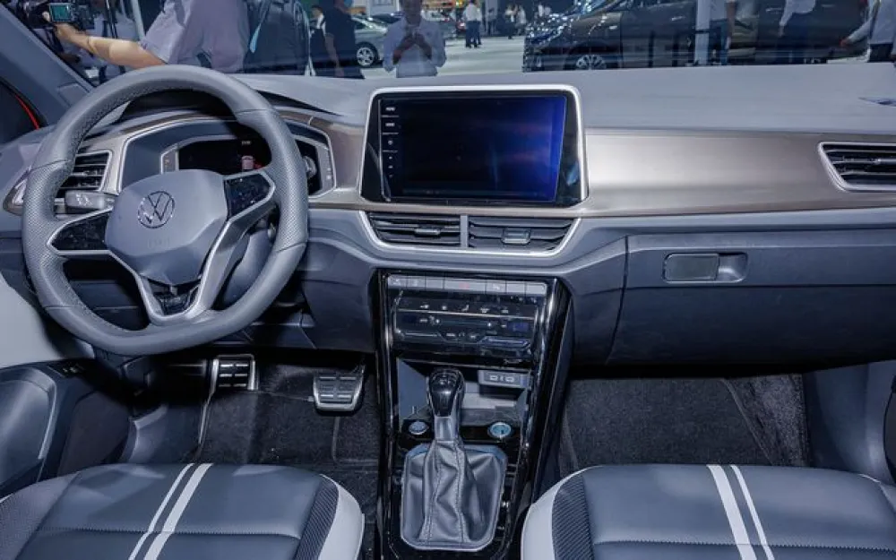 Интерьер Volkswagen T-Roc для Китая