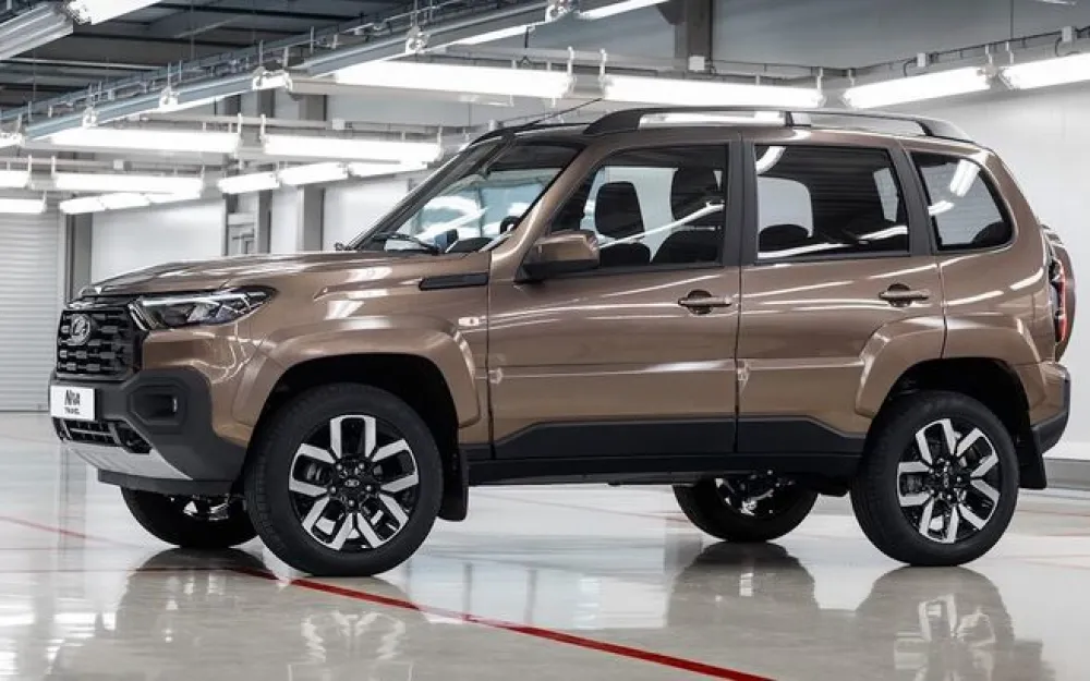LADA Niva Travel
