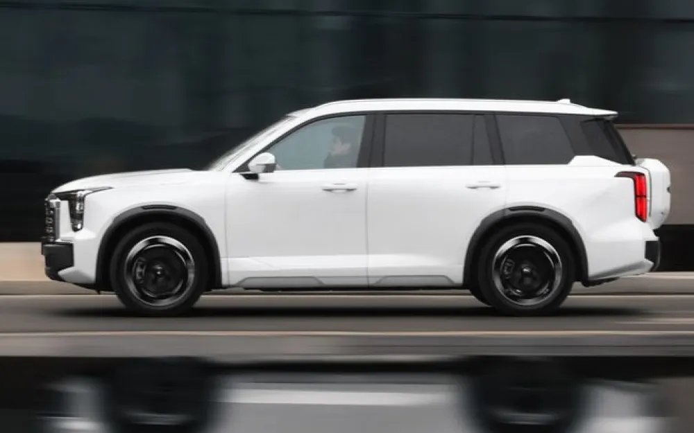 GAC GS8 Traveller