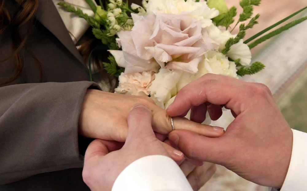 В Петербурге отметили рост числа браков за первое полугодие 2025 года