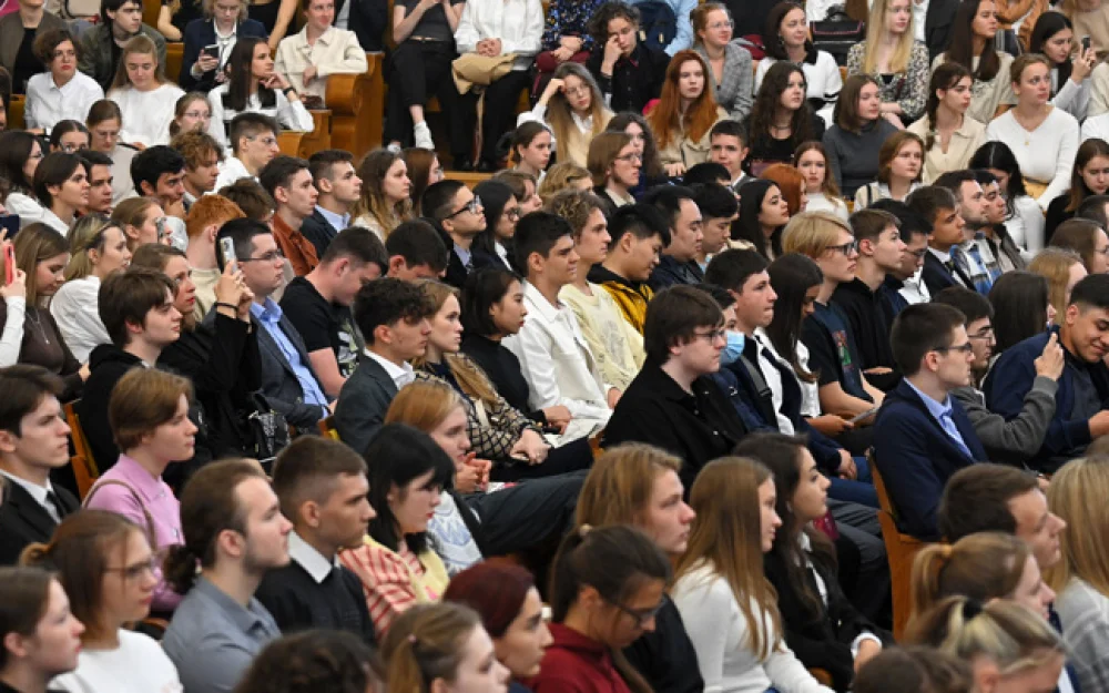 Минобрнауки: стоимость обучения в вузах РФ в 2025 году выросла на 12%