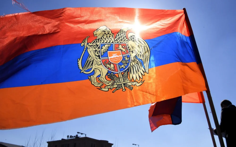 В Ереване суд перевел под домашний арест сторонника архиепископа Баграта