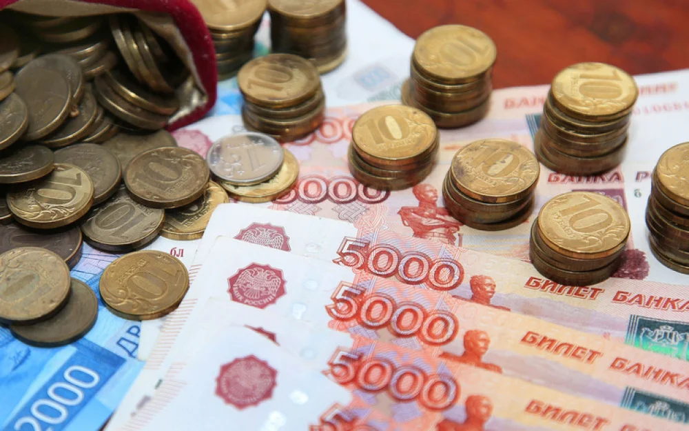 Банки снижают ставки по вкладам ускоренными темпами: чем вызван тренд