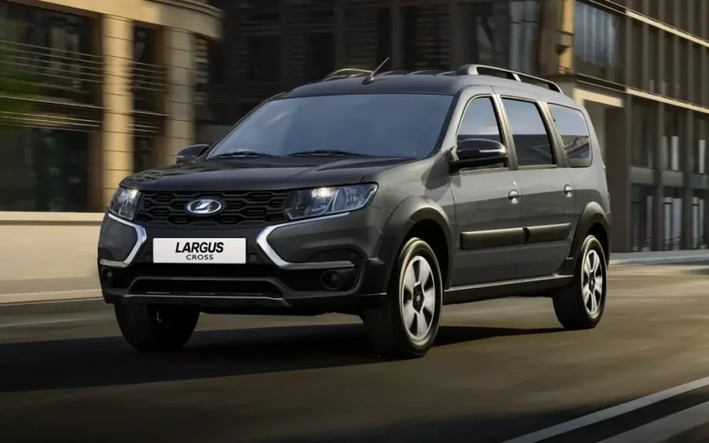 «Лада Ларгус» с увеличенным клиренсом стал менее доступным. В чем причина