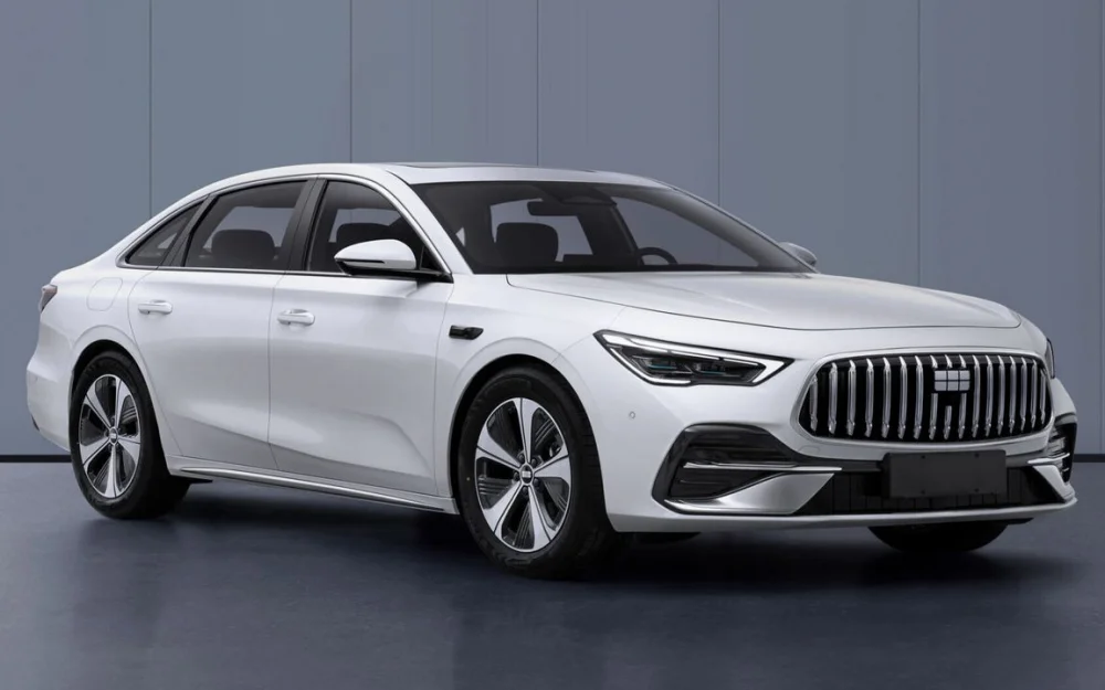 В Китае рассекретили новый пятиметровый седан Geely. Как он выглядит