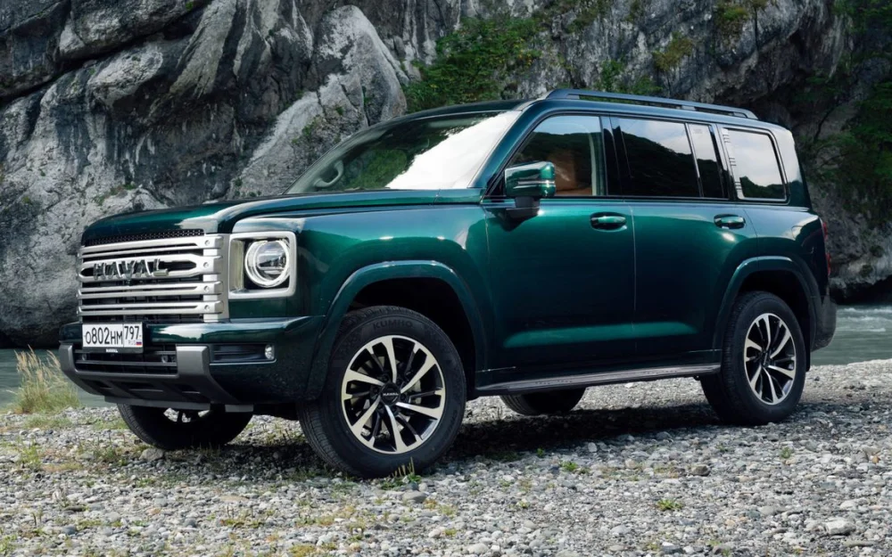 Haval рассекретил прайс на большой внедорожник H9 2025 года в России: официальные цены