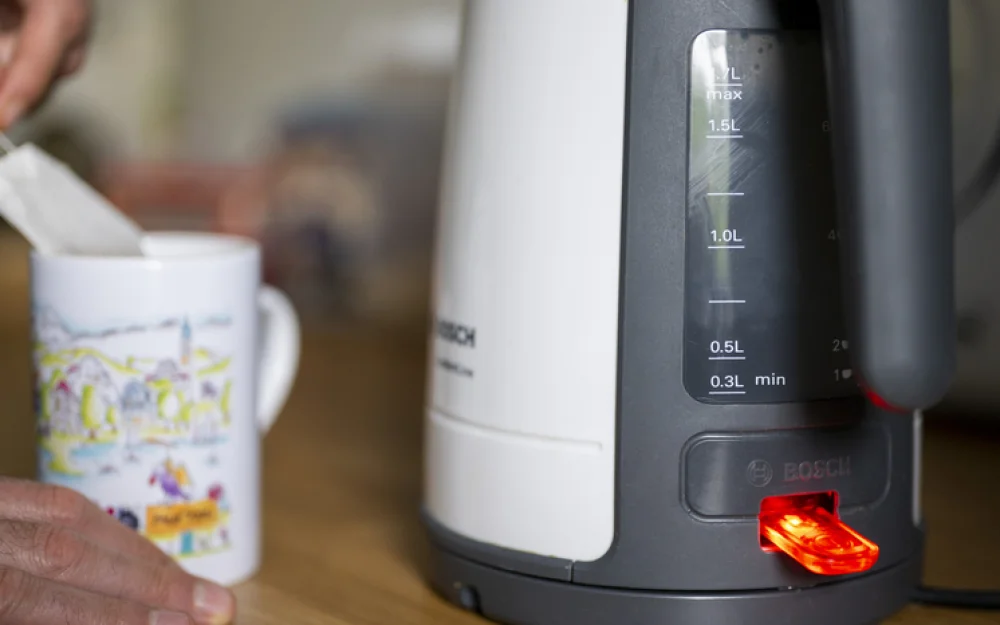 В Москве заслуженная учительница получила страшные ожоги, пытаясь потушить электрочайник