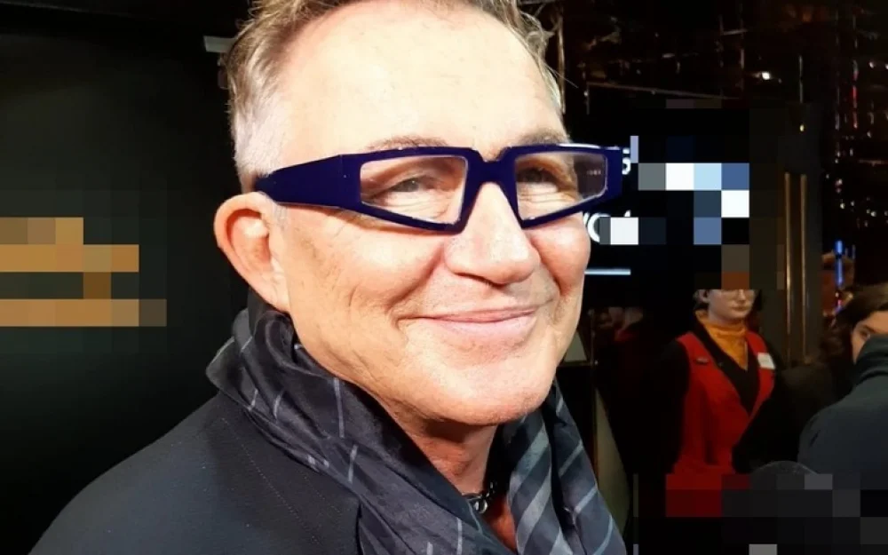 Скандал в театре: Дмитрий Дибров накричал на журналистку из-за вопроса о любовницах