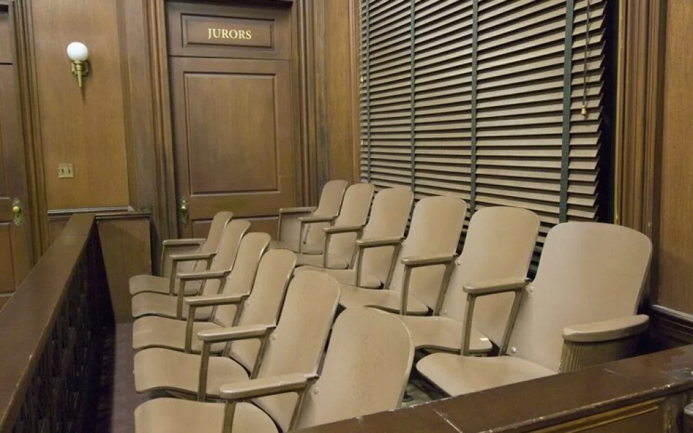 Выяснилось, почему кровавого убийцу Коэна предложили в присяжные