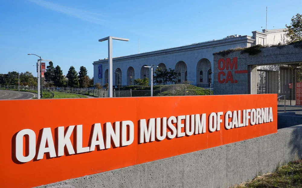 Не Лувром единым: из музея нагло украли более 1000 экспонатов