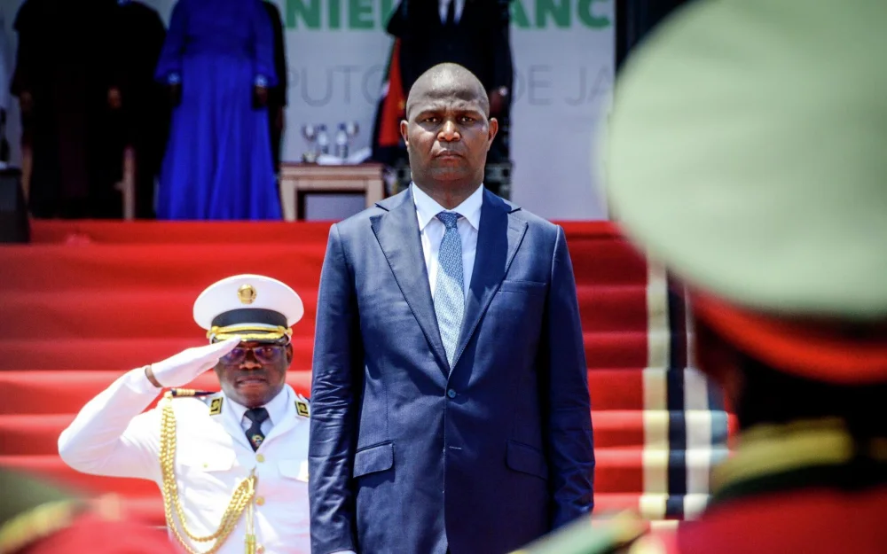 Президент Мозамбика планирует пересмотреть несколько соглашений с Россией