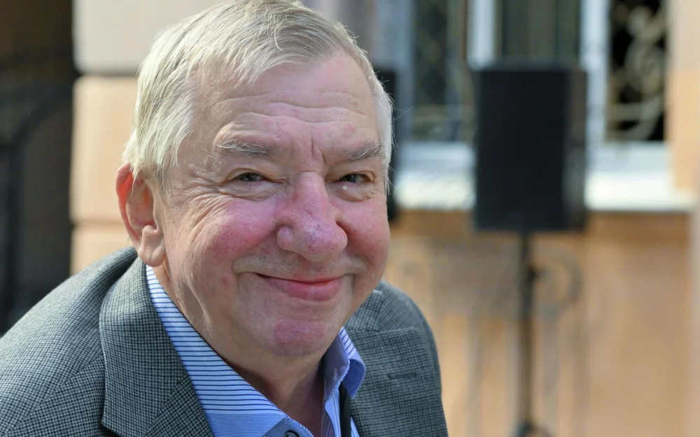 Умер заслуженный артист России Анатолий Меньщиков