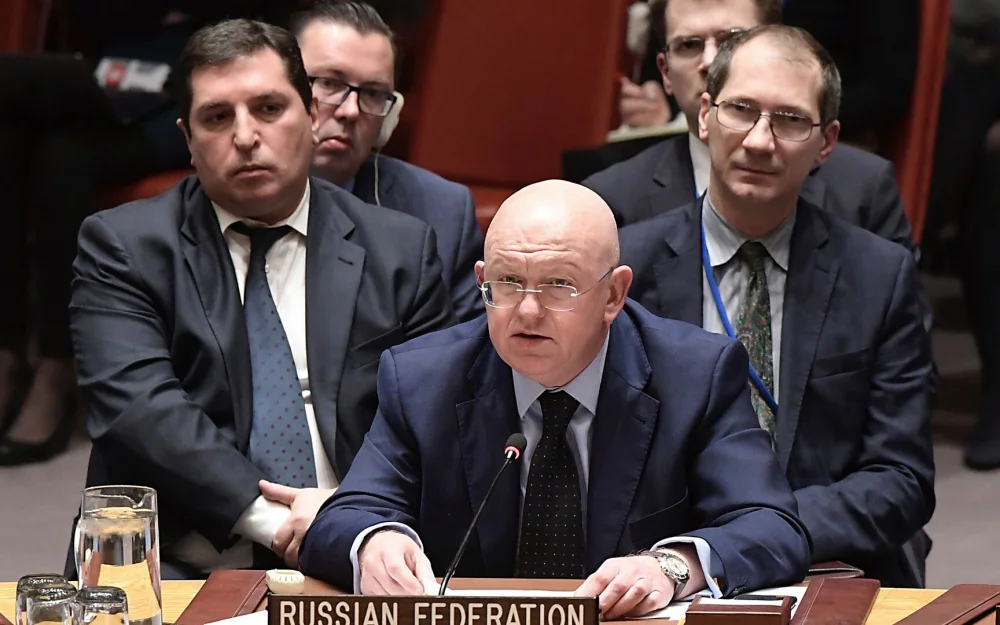 Небензя: военная активность США у берегов Венесуэлы угрожает миру