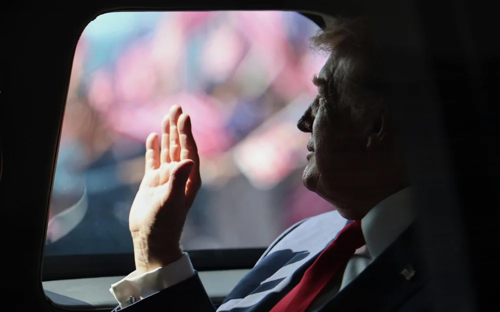 СМИ: Трамп отправил скрытое послание Путину