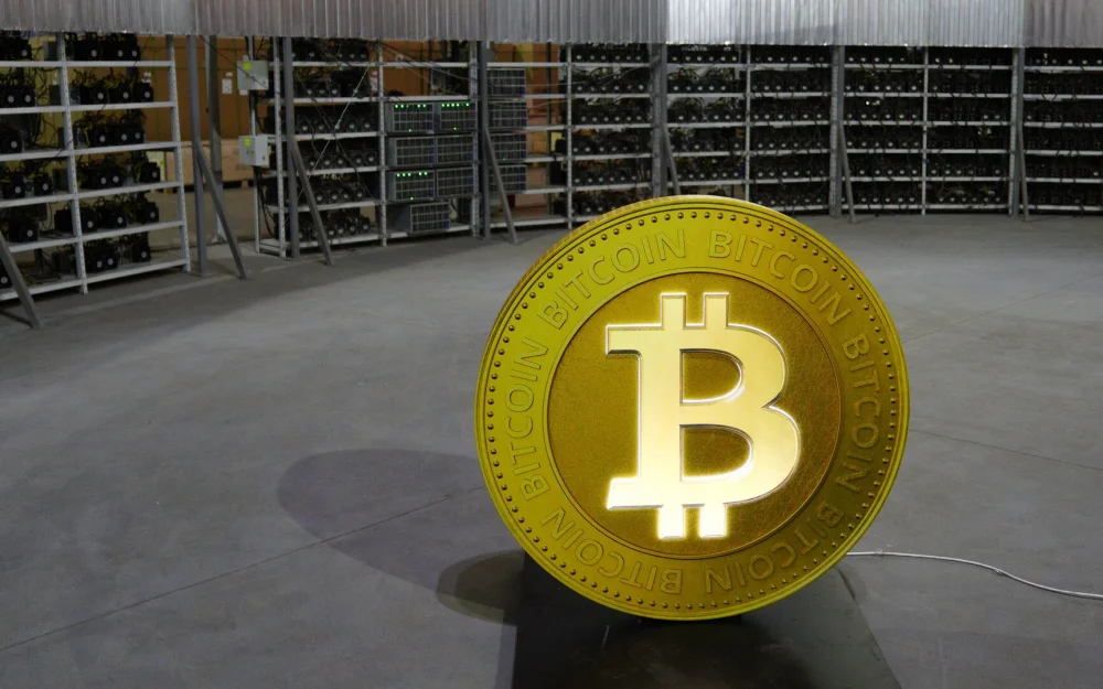 В Иркутской области майнеры добывали криптовалюту в здании бывшего завода