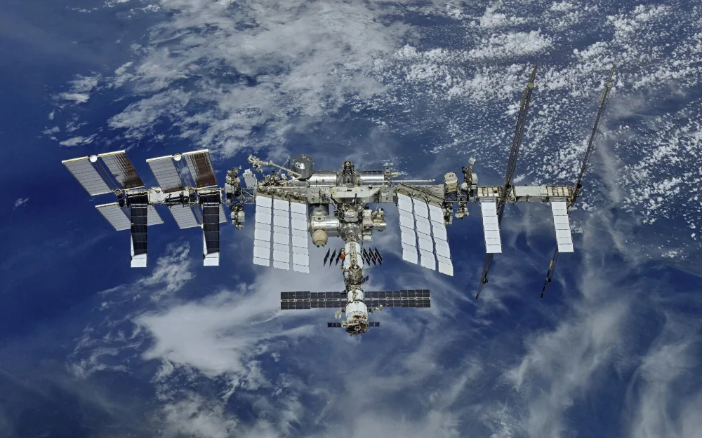 Рыжиков и Зубрицкий второй раз вышли в открытый космос