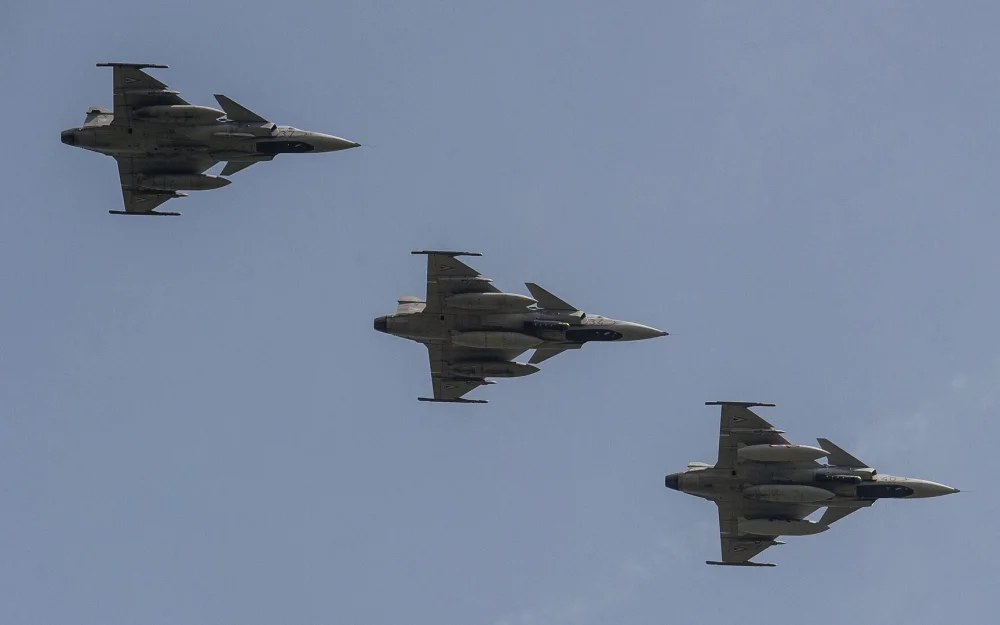 Украина и Швеция договорились о поставке до 150 боевых самолетов Gripen