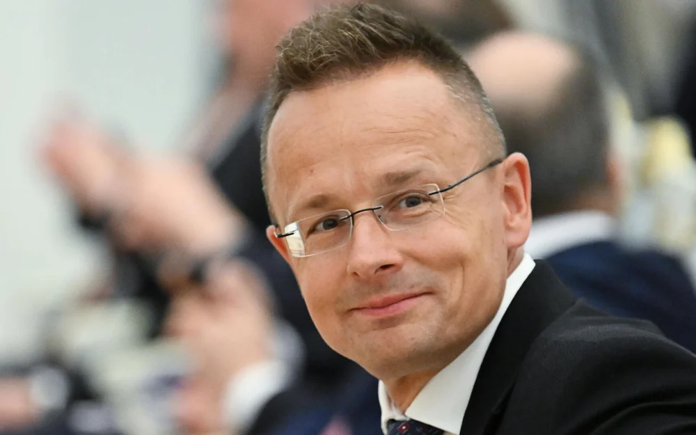 Венгрия готова стать площадкой для переговоров России и США, заявил Сийярто