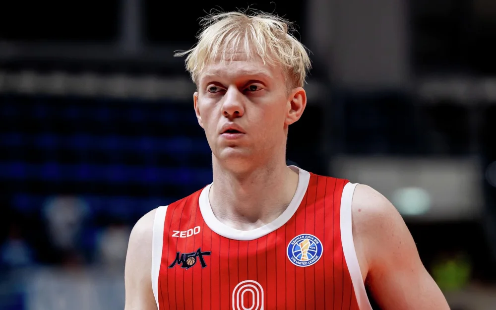 Баскетболиста Касаткина постановили экстрадировать из Франции в США