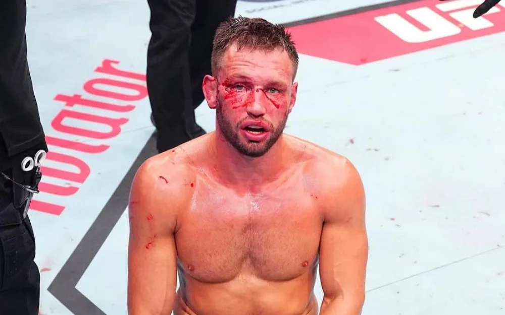 Голландский рыцарь сенсационно проиграл на UFC Fight Night 262