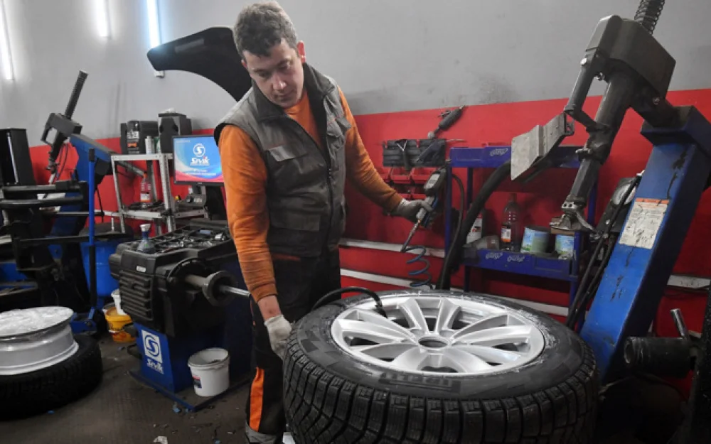 Вильфанд: на следующей неделе можно задуматься о смене резины на зимнюю