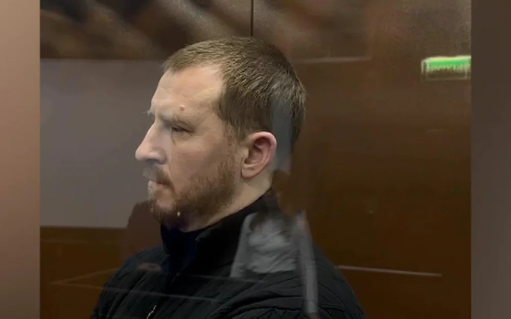 У экс-мэра Сочи и его семьи изъяли бриллиант и коллекцию часов на 45 млн рублей