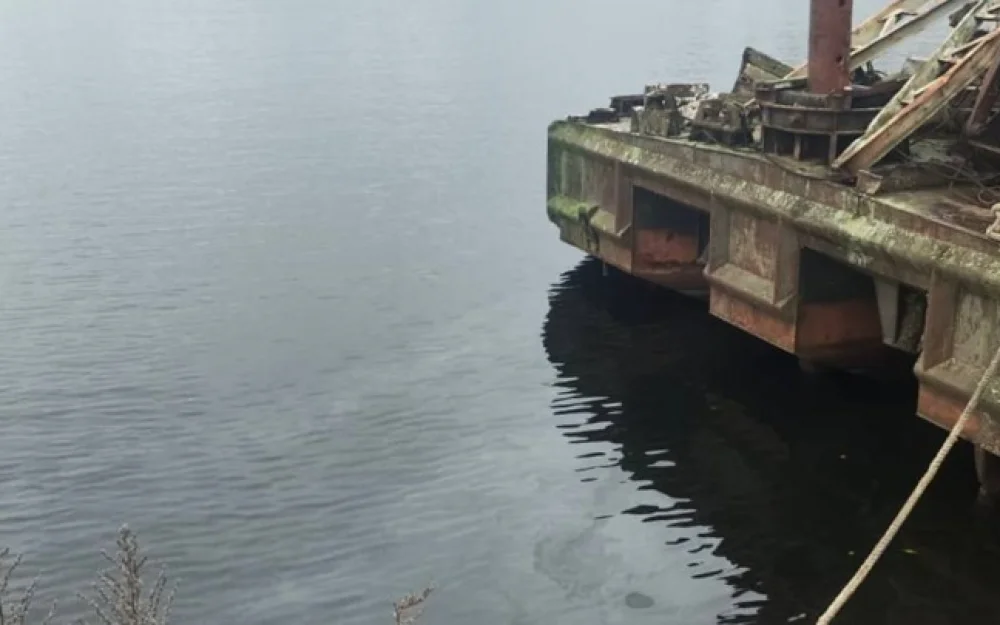 Прокуратура проверит информацию о разливе нефти в акватории Ладожского озера