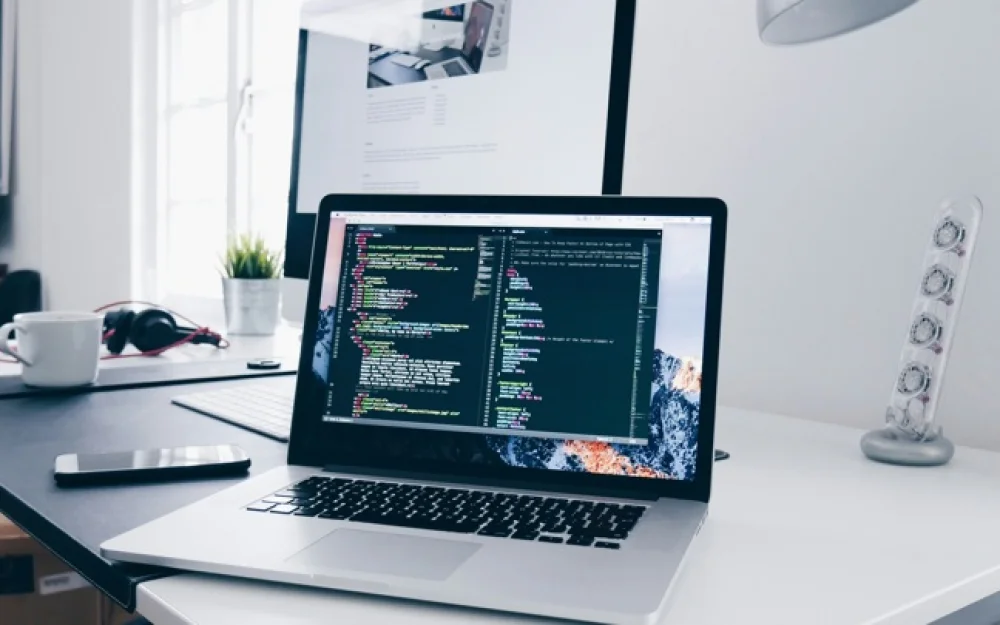 В Госдуме предложили обязать частные компании перейти на российский софт