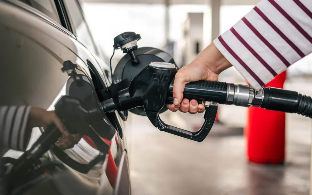 Почему зимой растет расход топлива: эксперт всё объяснил