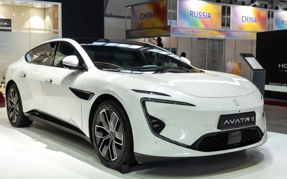 В России обслуживание электромобилей оказалось дешевле, чем у гибридов: неожиданные итоги исследования