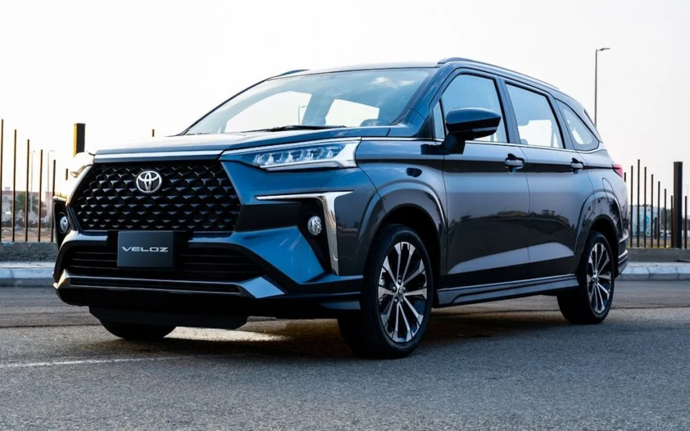 В России появилась недорогая семиместная Toyota, которая стоит дешевле китайских Geely и Chery